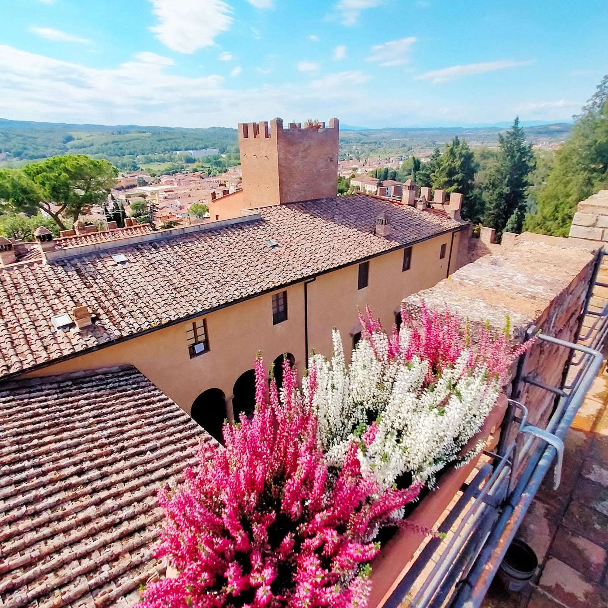 체르탈도 Palazzo Stiozzi Ridolfi 아파트 외부 사진